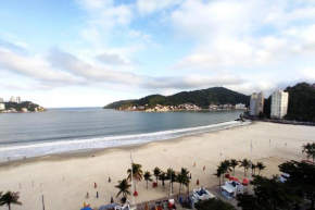 Kitnet pe na areia com Wi-Fi em Sao Vicente